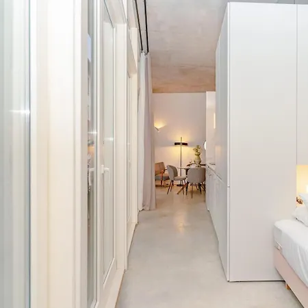 Luxury tent Loft With Great Balcony And Ac Close To Clerigos *
