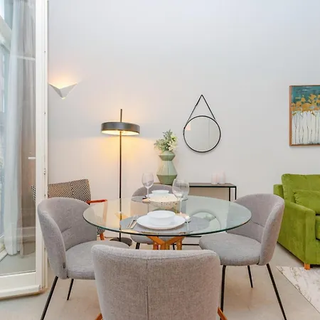 Luxury tent Loft With Great Balcony And Ac Close To Clerigos *